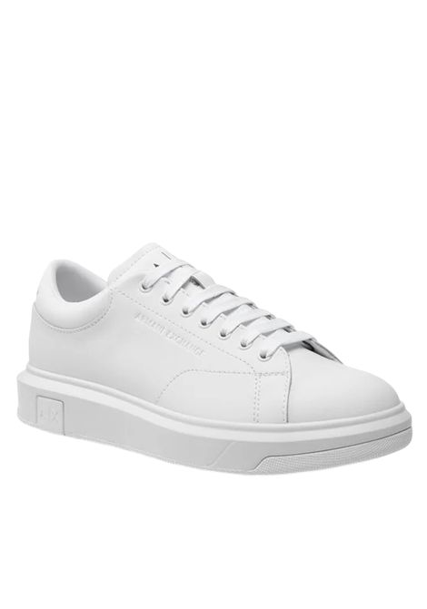 SNEAKERS IN PELLE CON LOGO ARMANI EXCHANGE | Scarpe | XUX123 XV53400152